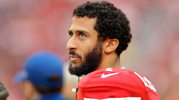 colin-kaepernick-protest-anthem-military.jpg